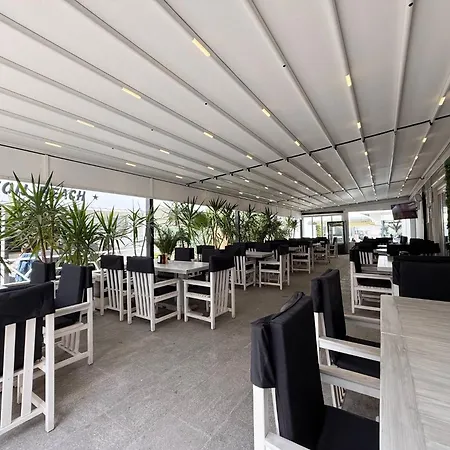 Leon Appartement Năvodari