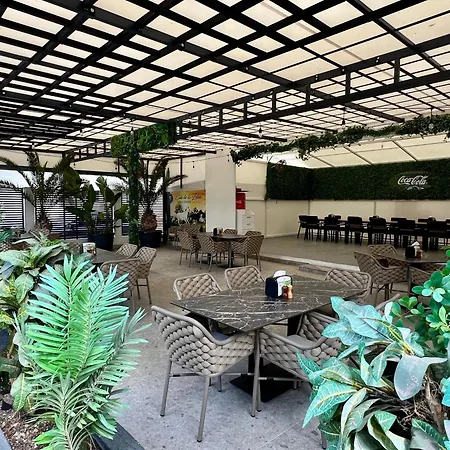 Leon Appartement Năvodari