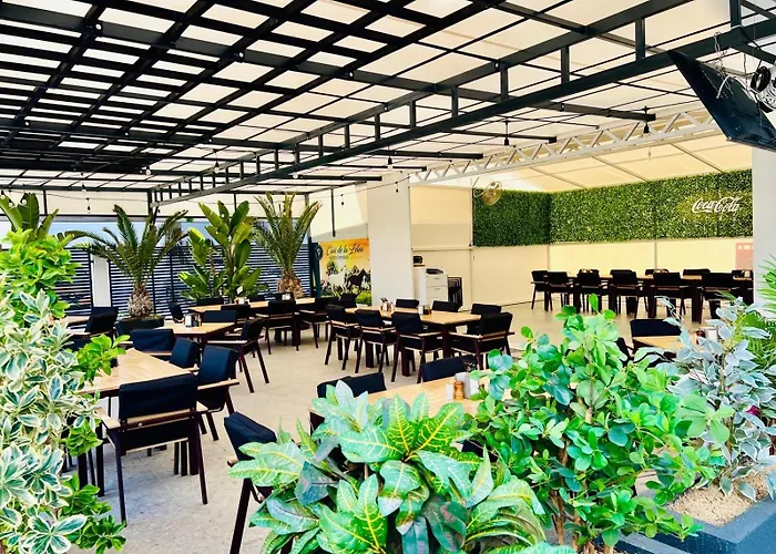 Leon Διαμέρισμα *